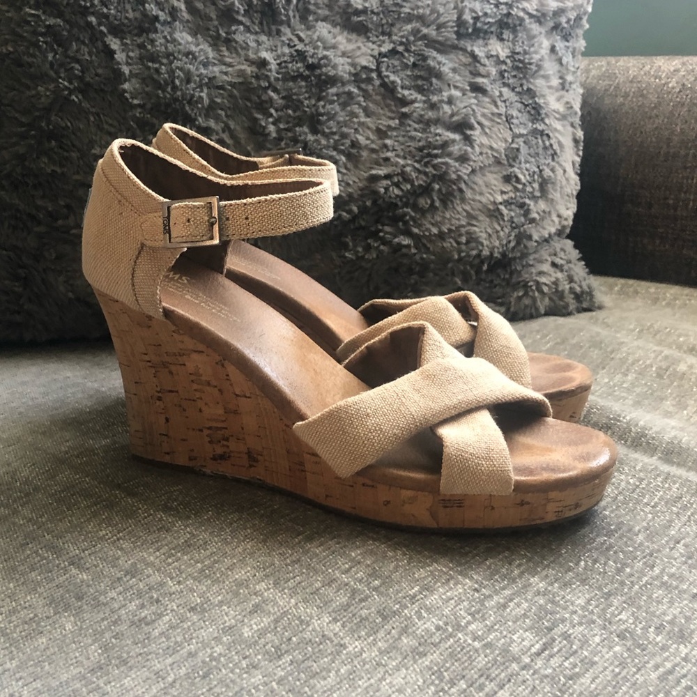 Toms wedge sandals